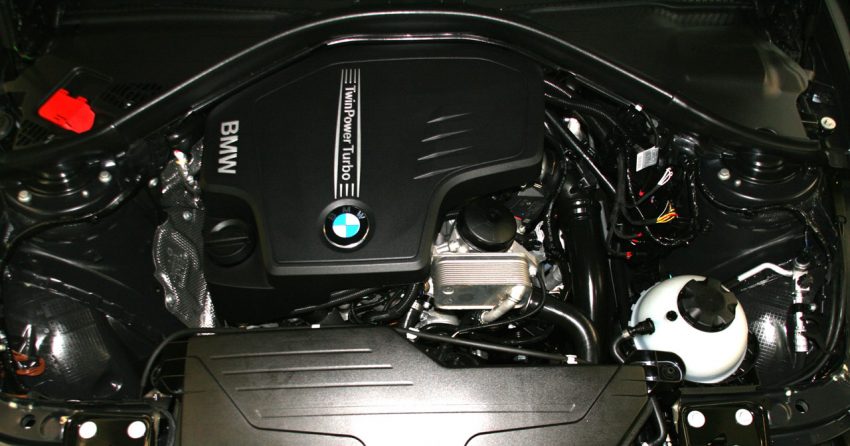 Twin Power Turbo Motor von einem BMW 328i