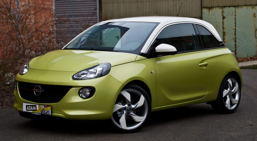 Gelb Weißer Opel Adam 1.4 Slam Frontansicht