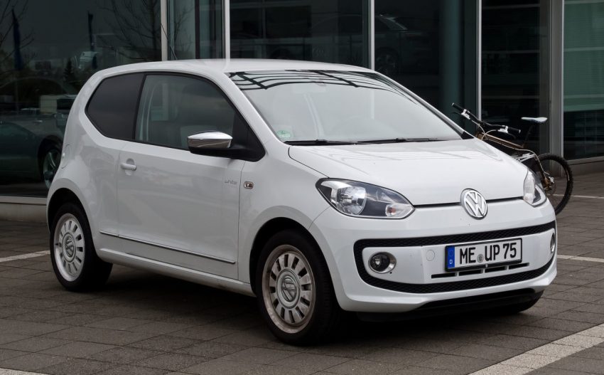 2 Türer Weißer VW UP 1.0 Frontansicht