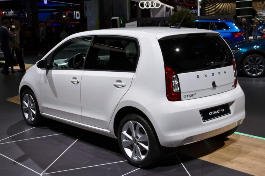 Heckansicht Weißer Skoda Citigo E