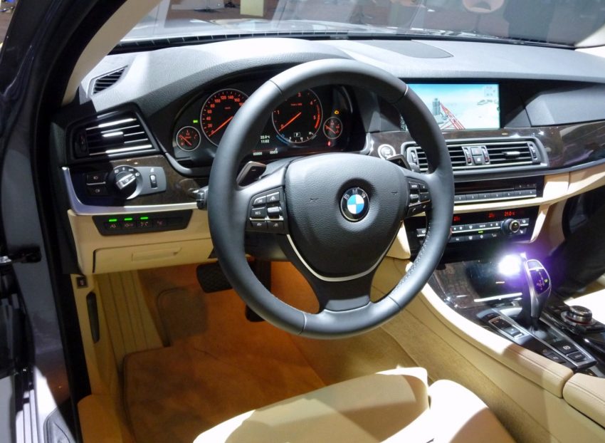 Innenraum BMW 5er Automatik