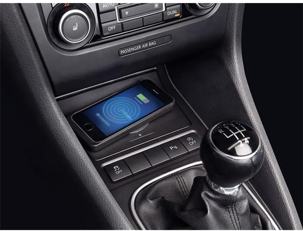 VW Golf 6 Handy Ladestation