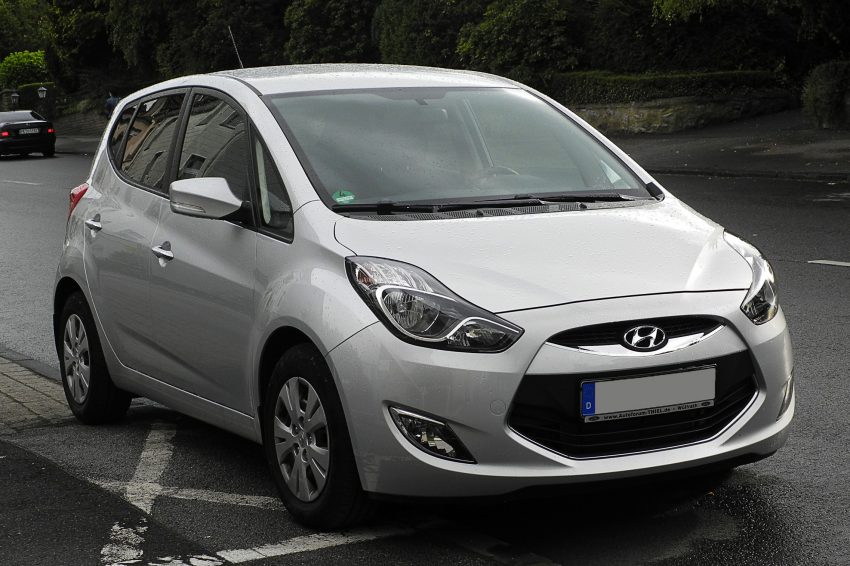 Silberner Hyundai ix20 Frontansicht