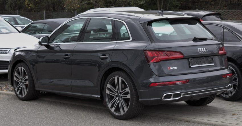 Heckansicht eines Audi SQ5 Baureihe FY