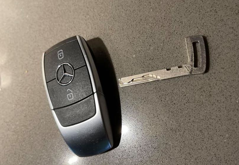 Funkschlüssel Mercedes CLA Baureihe 118