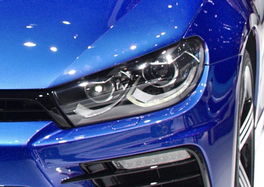 Scheinwerfer vorne VW Scirocco III