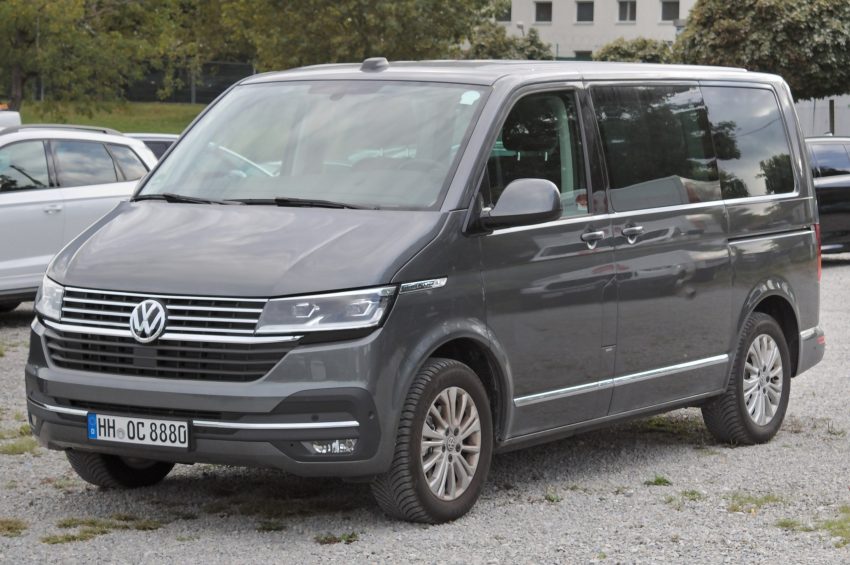 VW Transporter T6.1 Seitenansicht grau