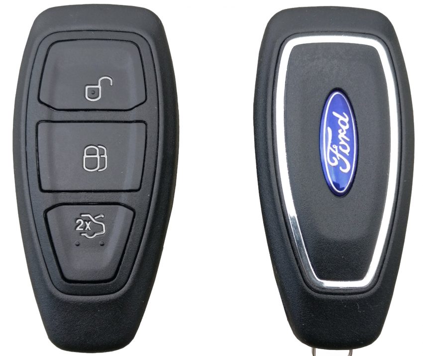 Vorder- und Rückseite Ford Kuga Schlüssel