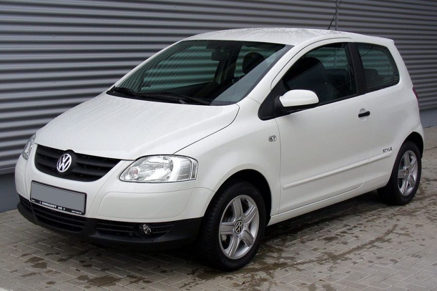 VW Fox (weiss) Frontansicht