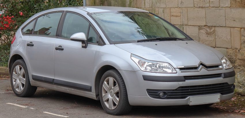 Grauer Citroen C4 Generation 1