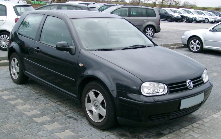 VW Golf 4 Seitenansicht