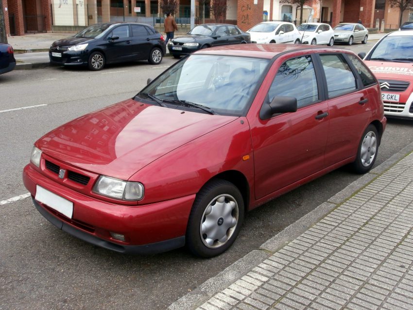 Roter Seat Ibiza II