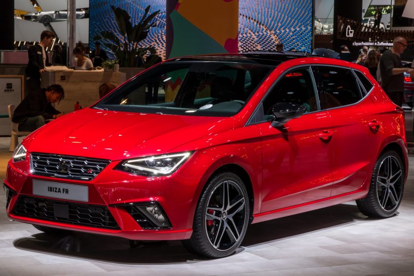 Roter Seat Ibiza V FR