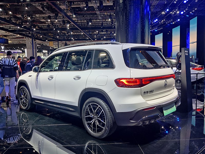 Mercedes EQB